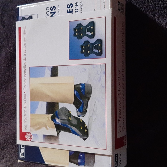 5/$20 Women's Ice Traction Slip-ons - Picture 1 of 2